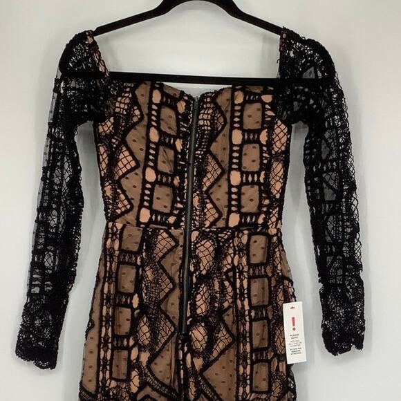 Bardot Size XS Black Zendaya Mini Lace Dress Off Shoulder Long Sleeve OS18-12 - Picture 7 of 10